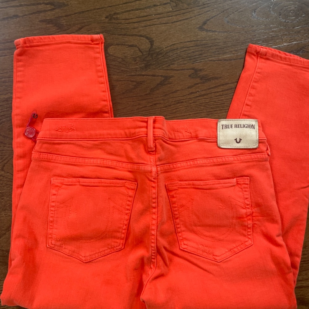True Religion - Picture 3 of 5